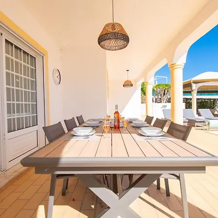Casa Filipa Lower Floor - Charming 3-bedroom With Heated Pool * Carvoeiro (Lagoa)