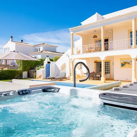Casa Filipa Lower Floor - Charming 3-bedroom With Heated Pool Carvoeiro (Lagoa)